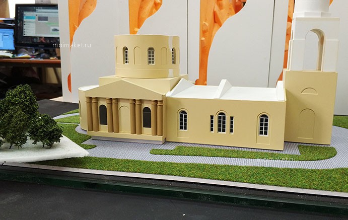 этап изготовления макета здания храма
