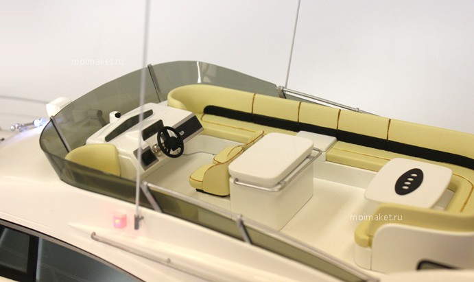 Hide covering on the yacht model