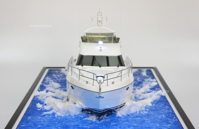 Yacht model front view